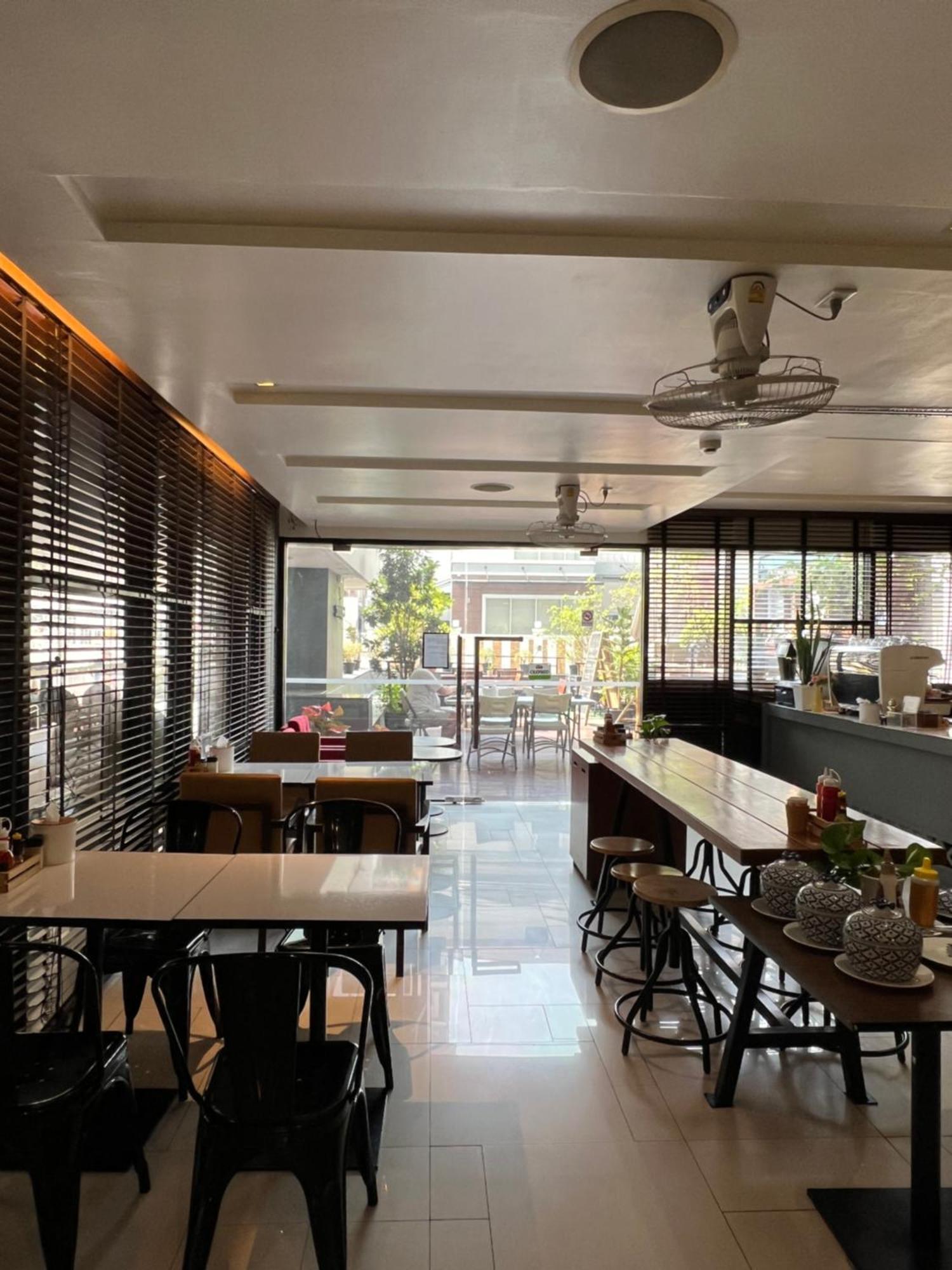 Aparthotel Citadines Sukhumvit 8 - Sha Extra Certified 4*